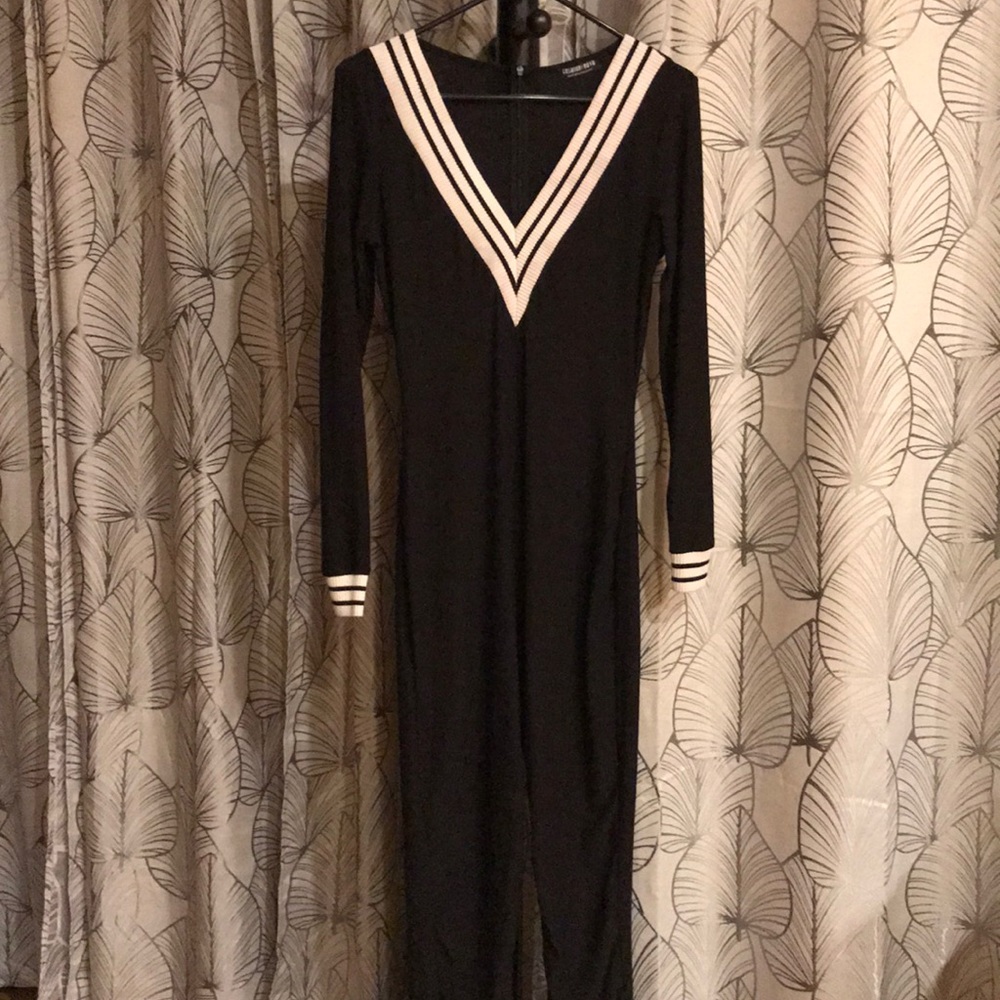 Black & White jumpsuit (never worn) NEW